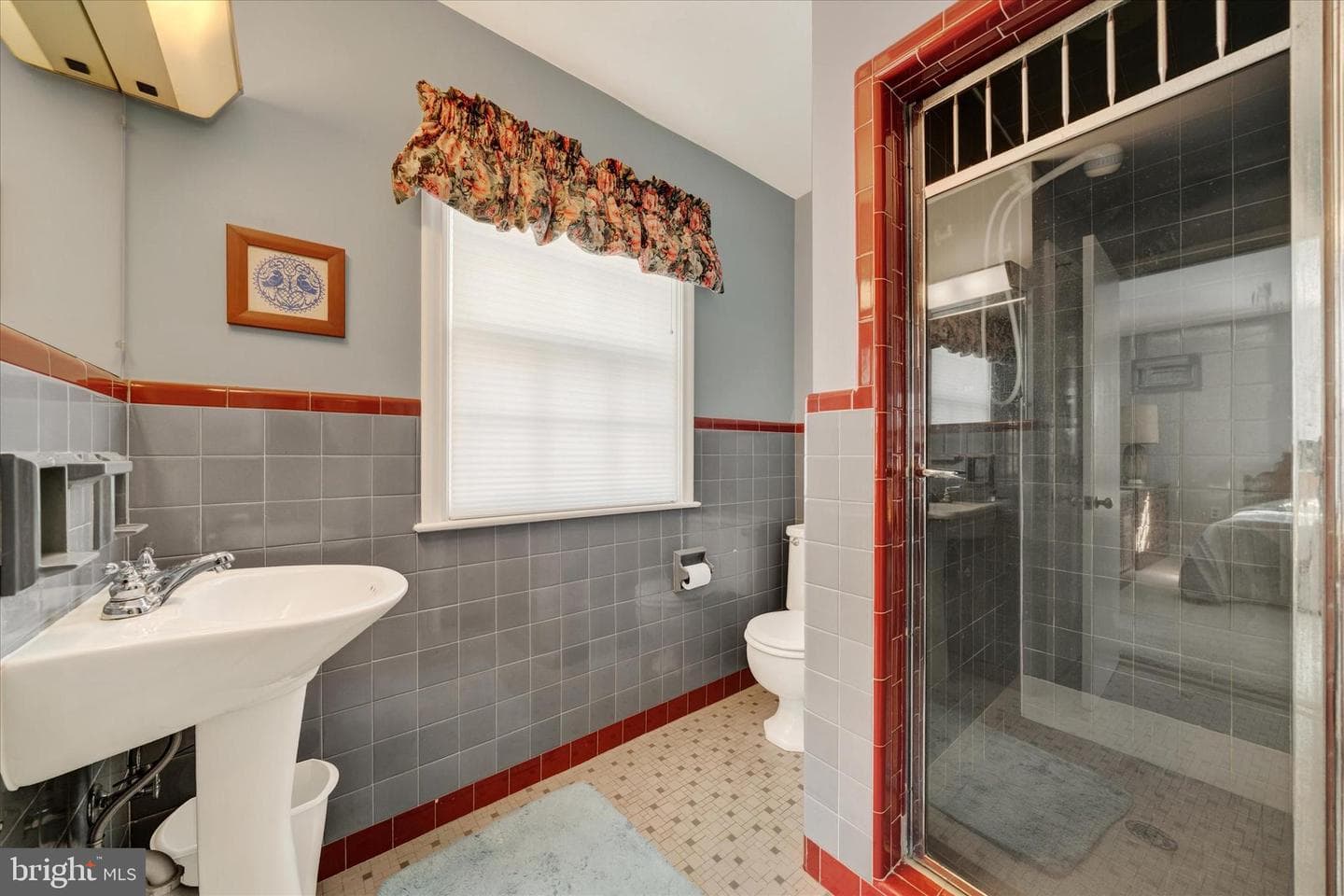 1318 Reading Boulevard photo 27