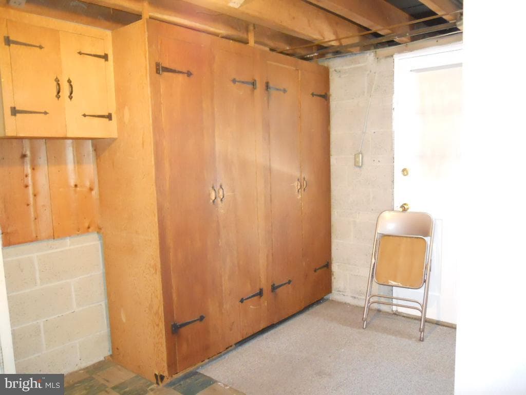909 Brighton Avenue photo 36