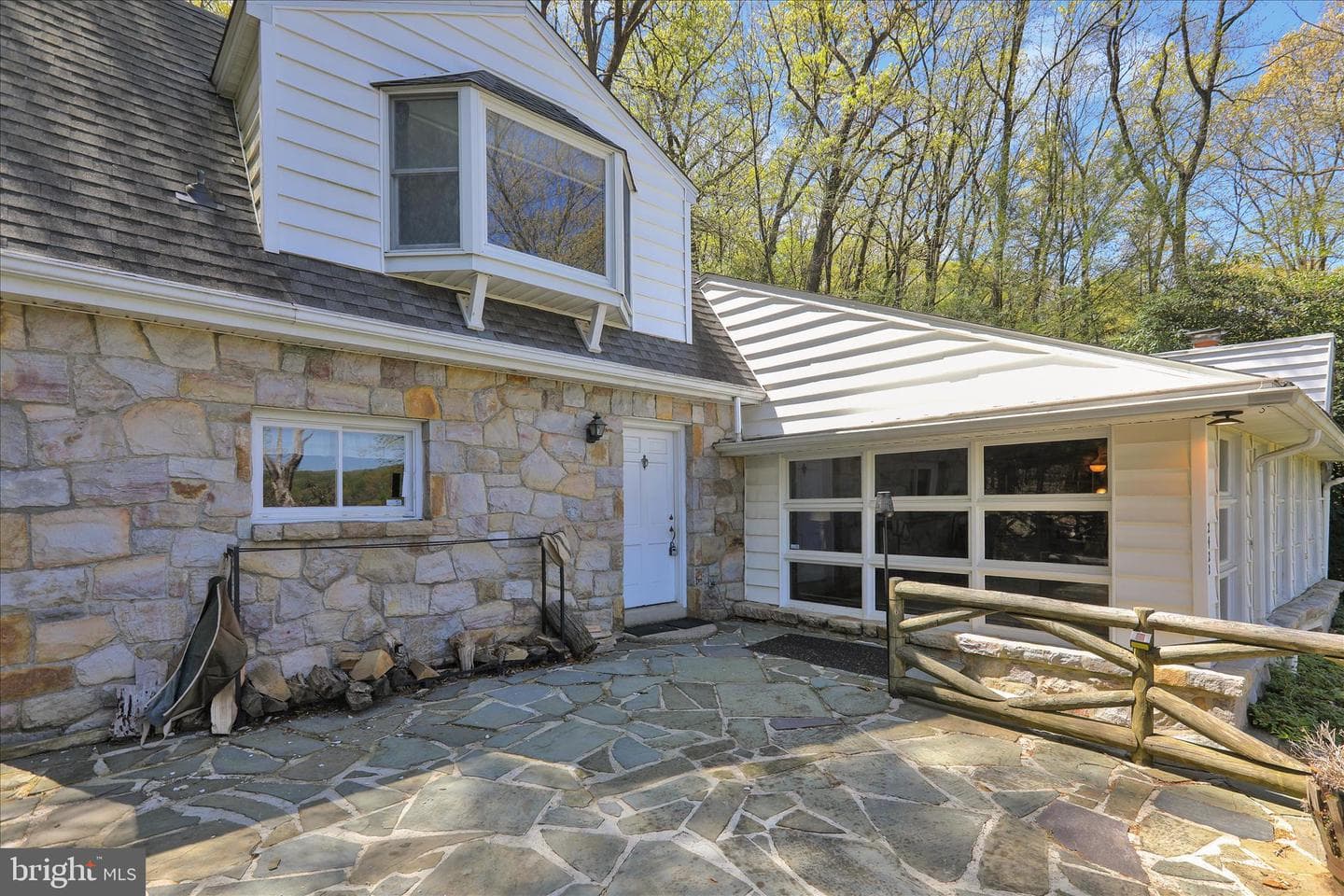 2422 Highland Avenue photo 4