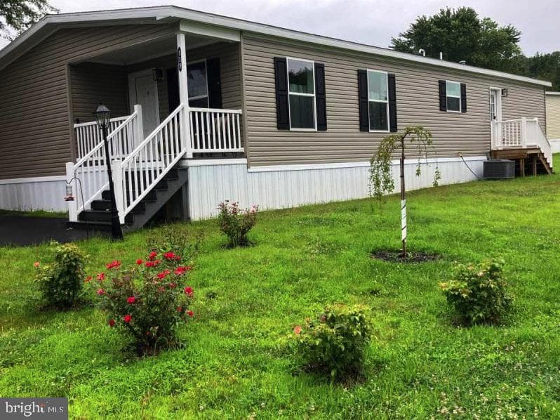 113 Mountain Village Drive, Macungie