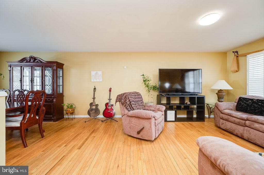 31 Hearthstone Drive photo 4