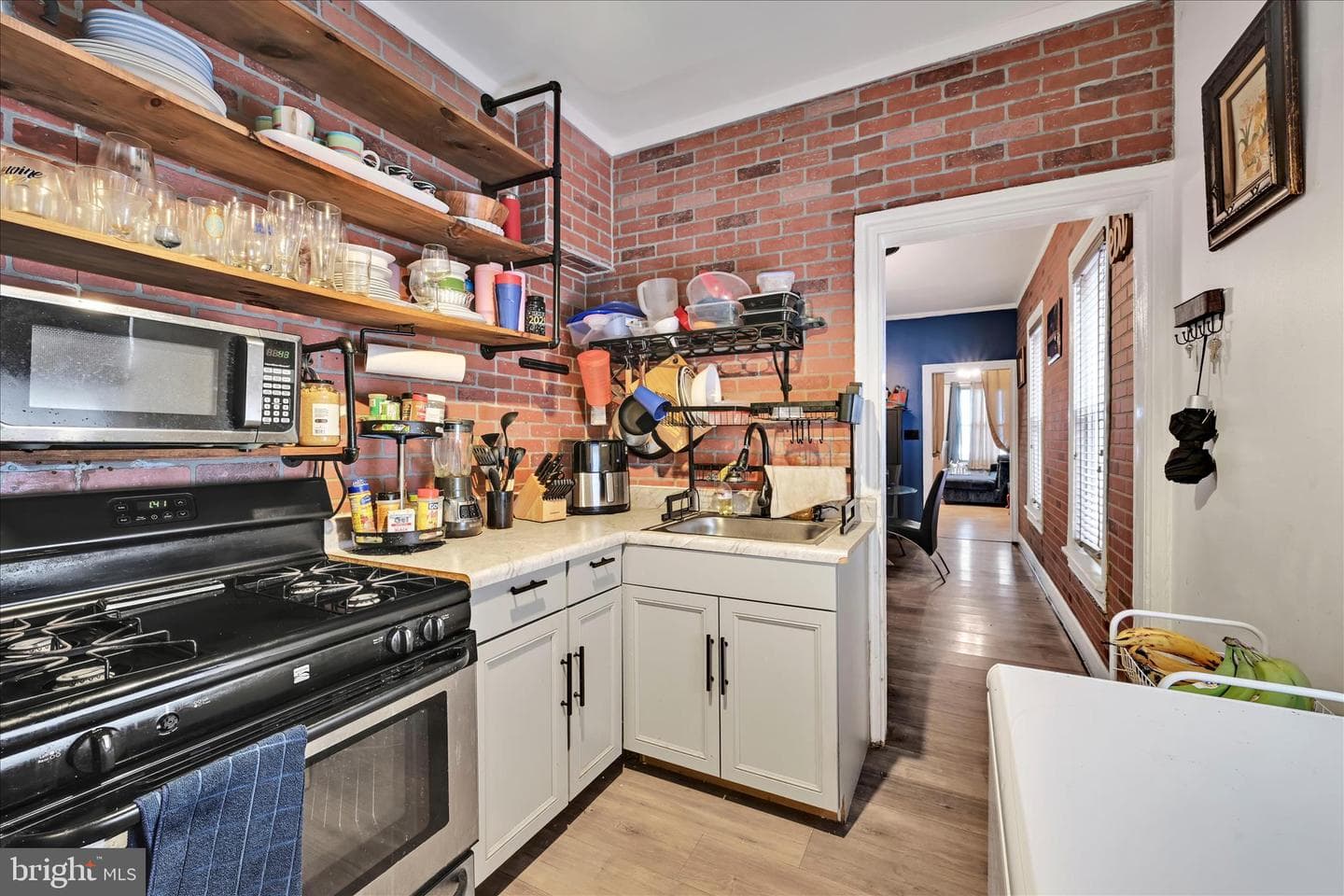 413 Rosenthal Street photo 11
