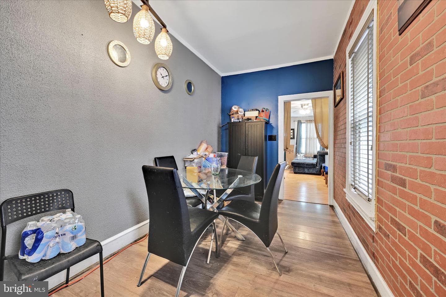 413 Rosenthal Street photo 9