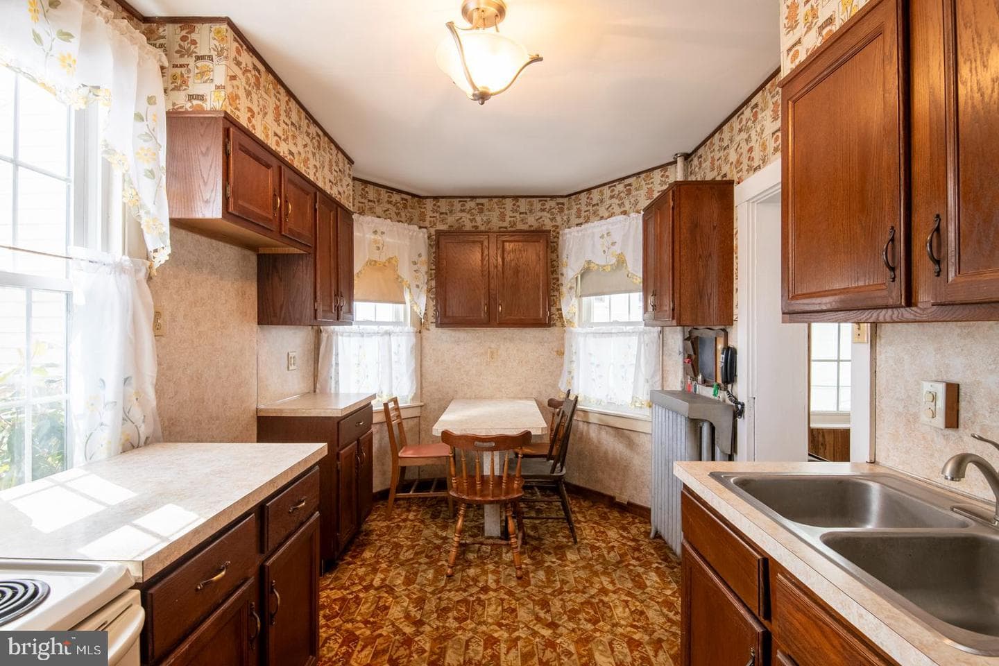 40 W Wyomissing Avenue photo 9