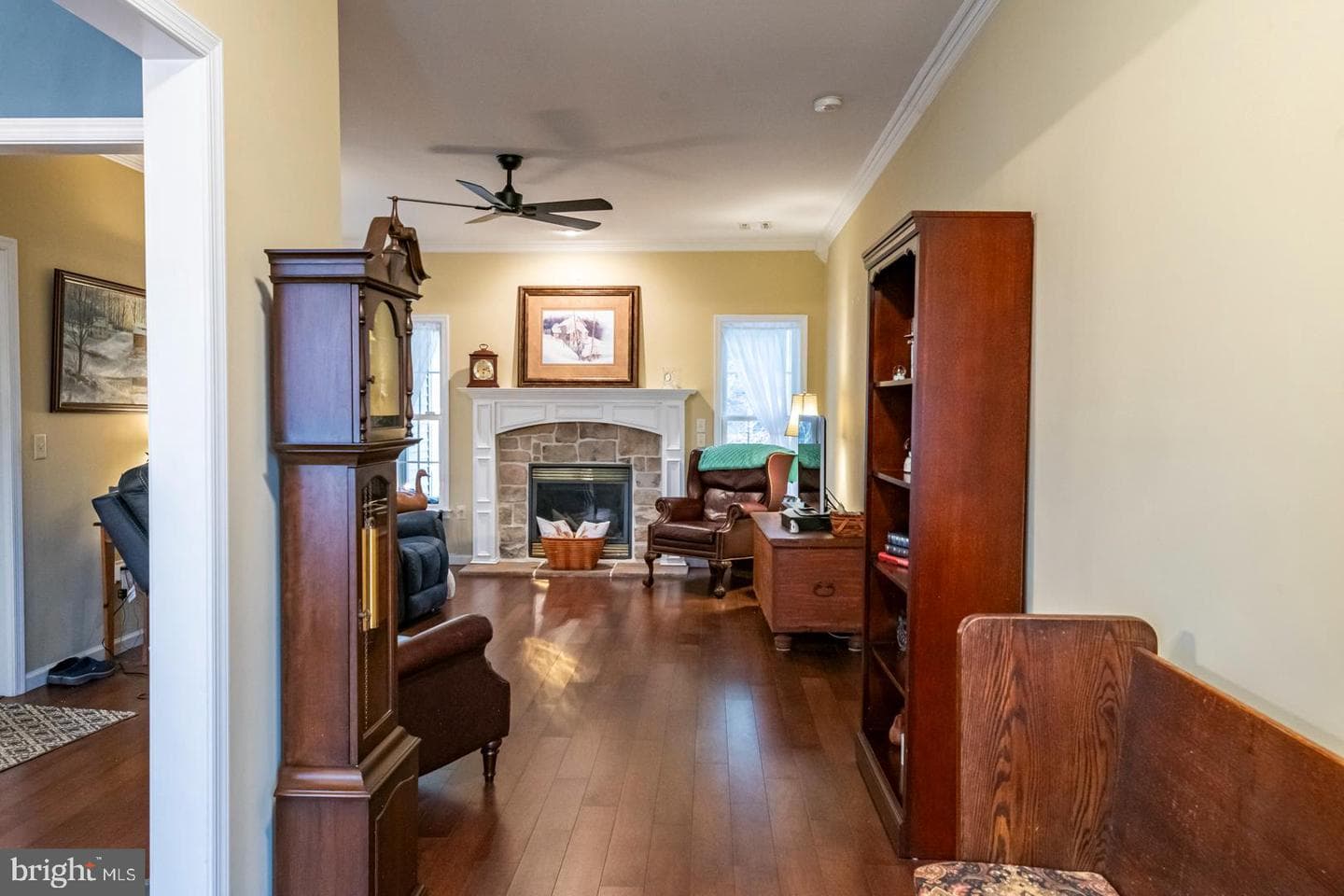 45 Thea Court photo 5