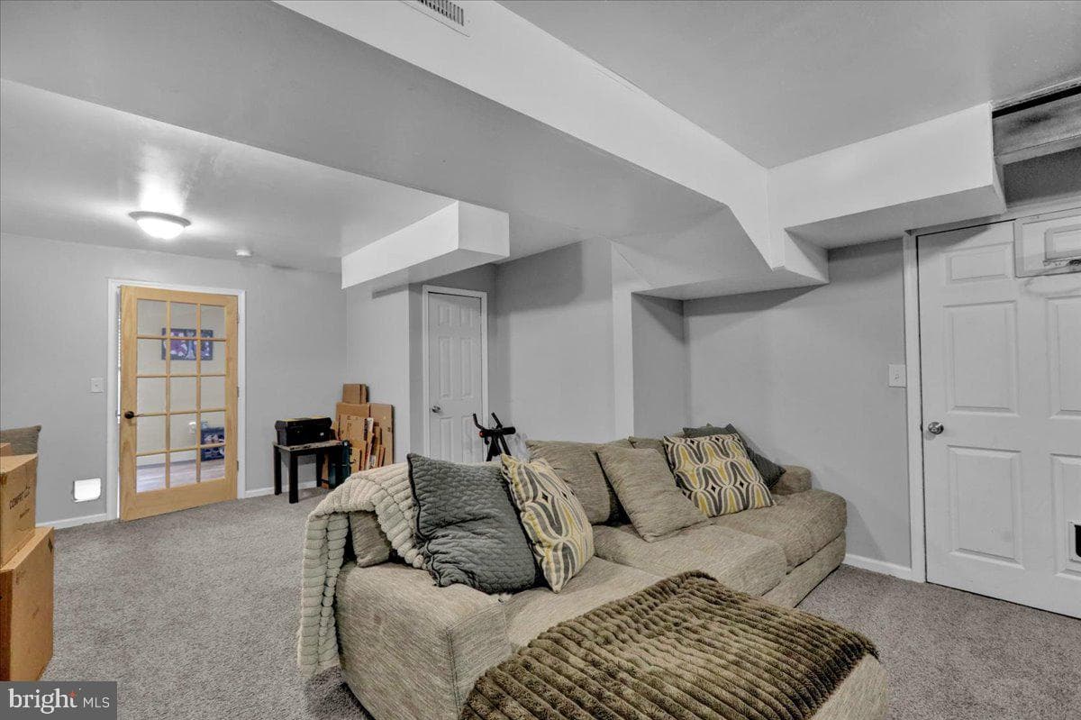 422 Smokering Drive photo 7
