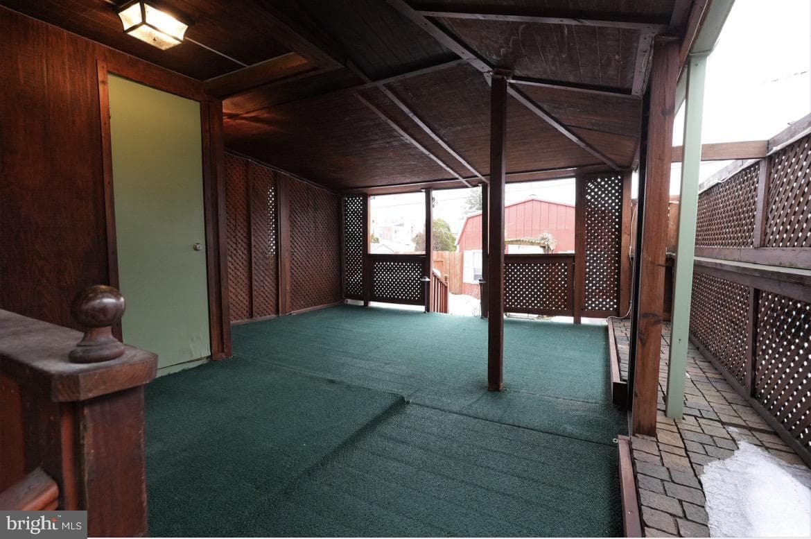 118 Jefferson Street photo 19