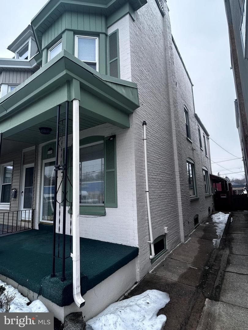 118 Jefferson Street photo 2