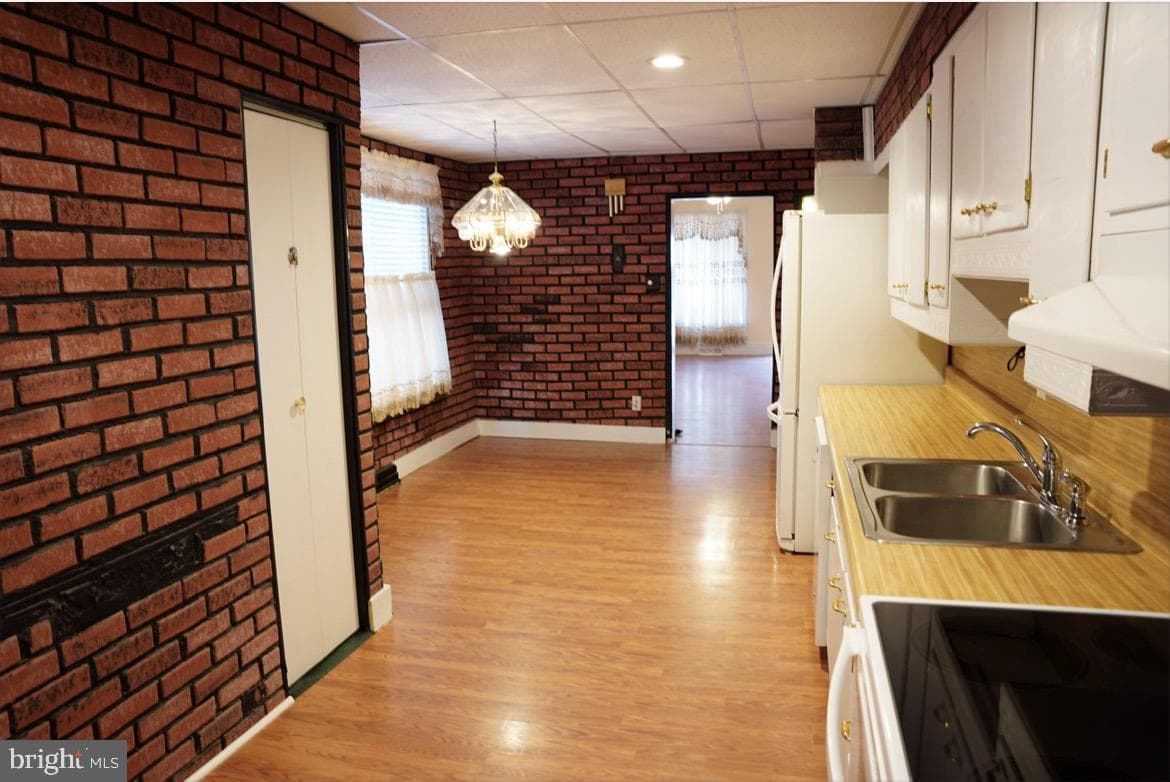 118 Jefferson Street photo 6