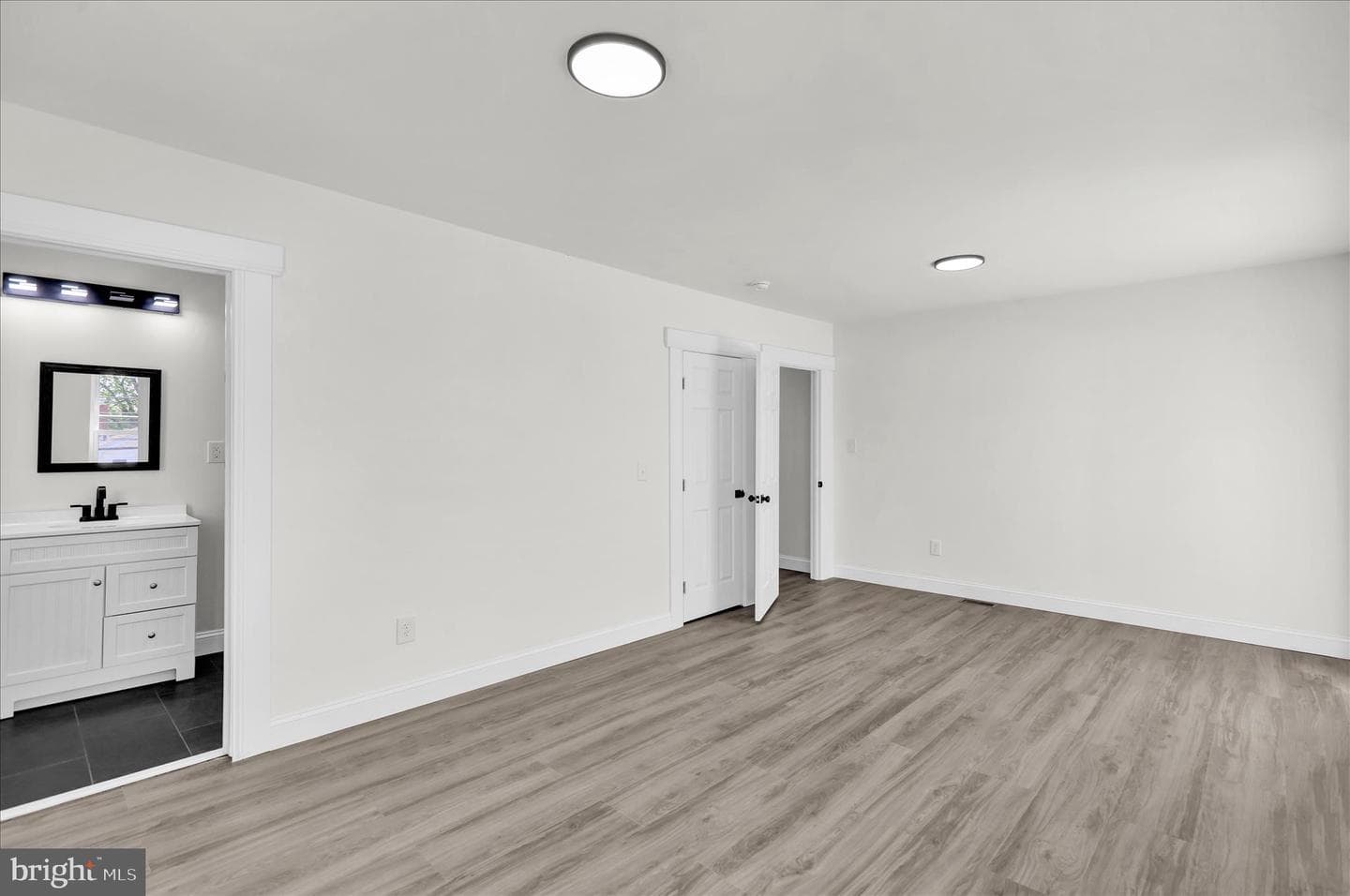 3313 Marion Street photo 26