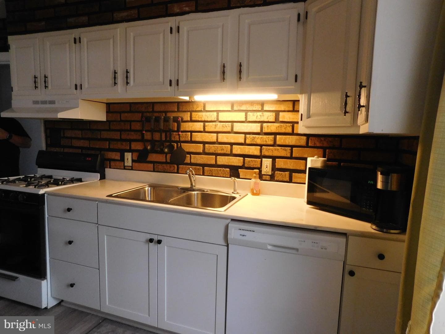 964 New Holland Road photo 14