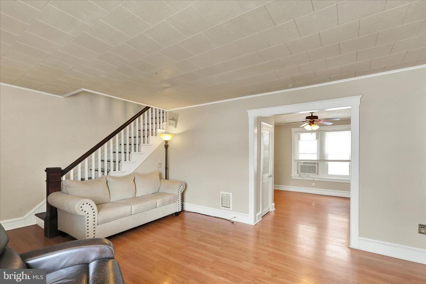 564 Marshall Avenue photo 7