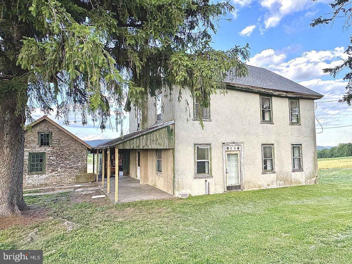133 Hunter Rd, Oley