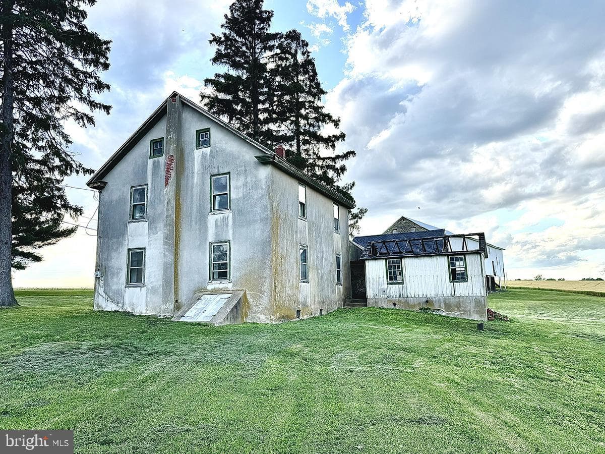 133 Hunter Rd photo 4