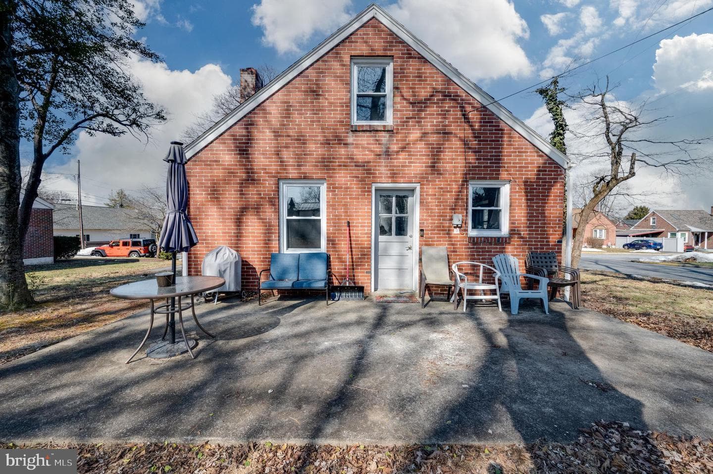 300 Mckinley Avenue photo 42