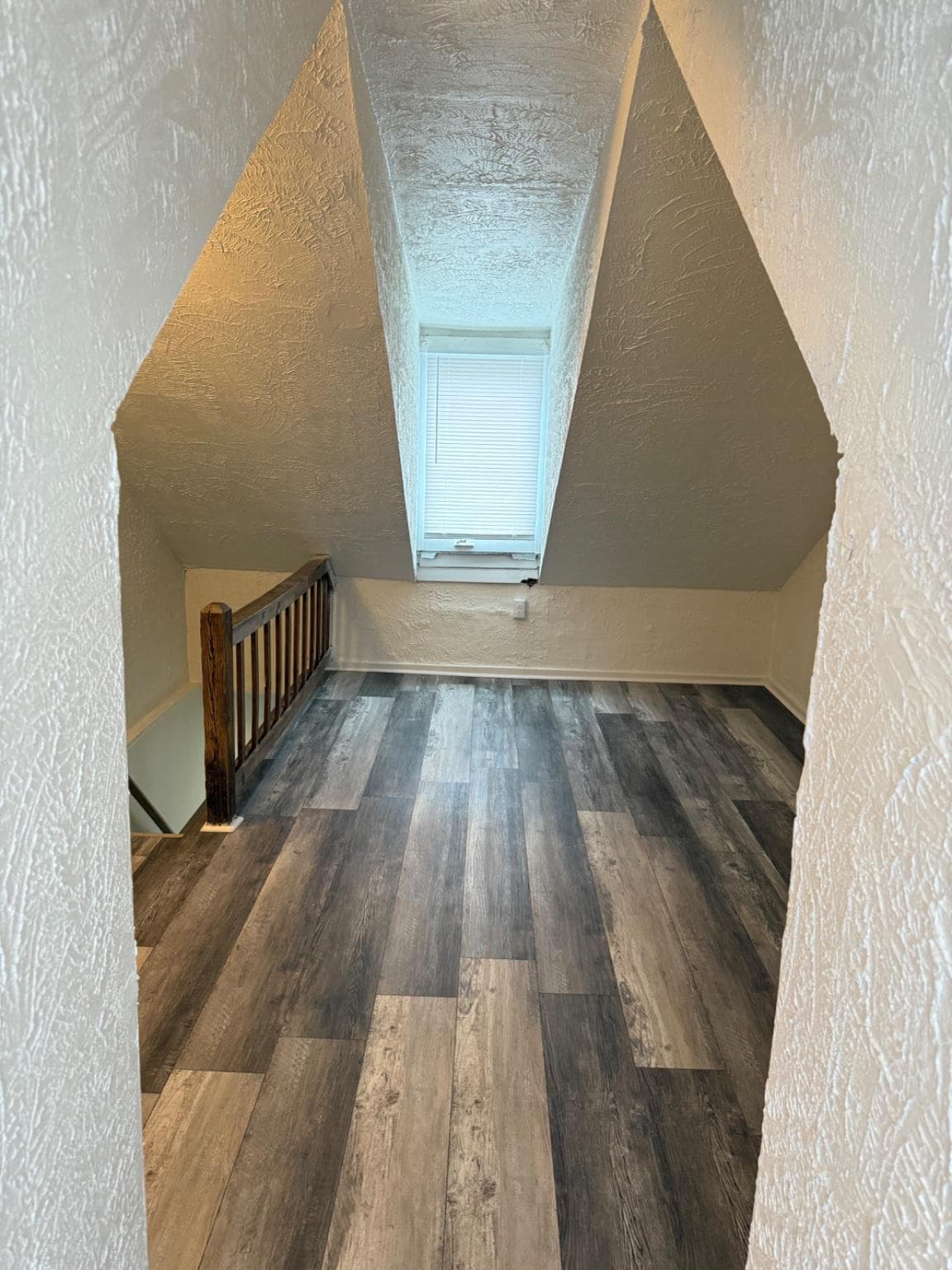 837 Locust Street photo 10