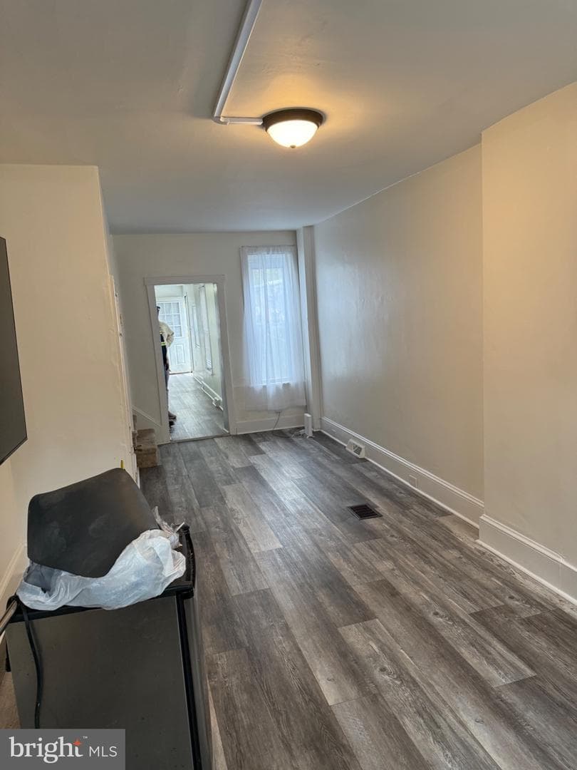 837 Locust Street photo 3