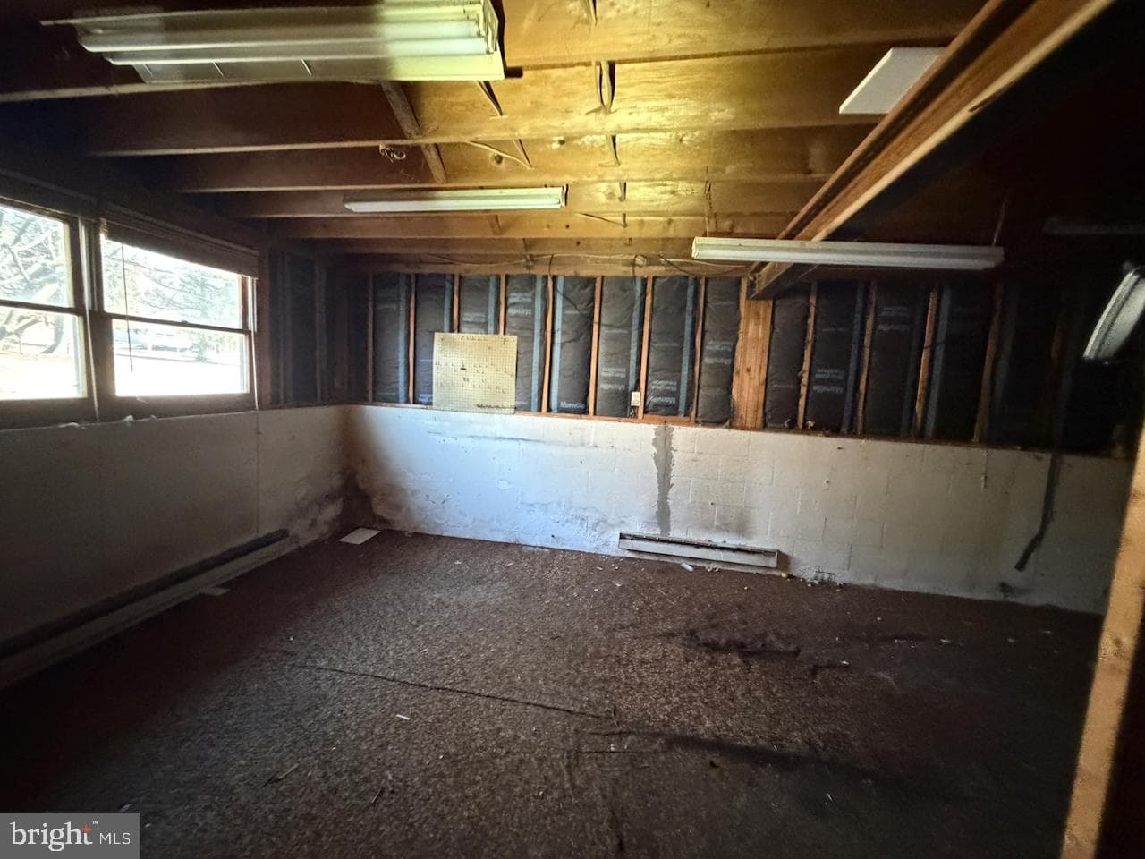3804 Saint Lawrence Avenue photo 24