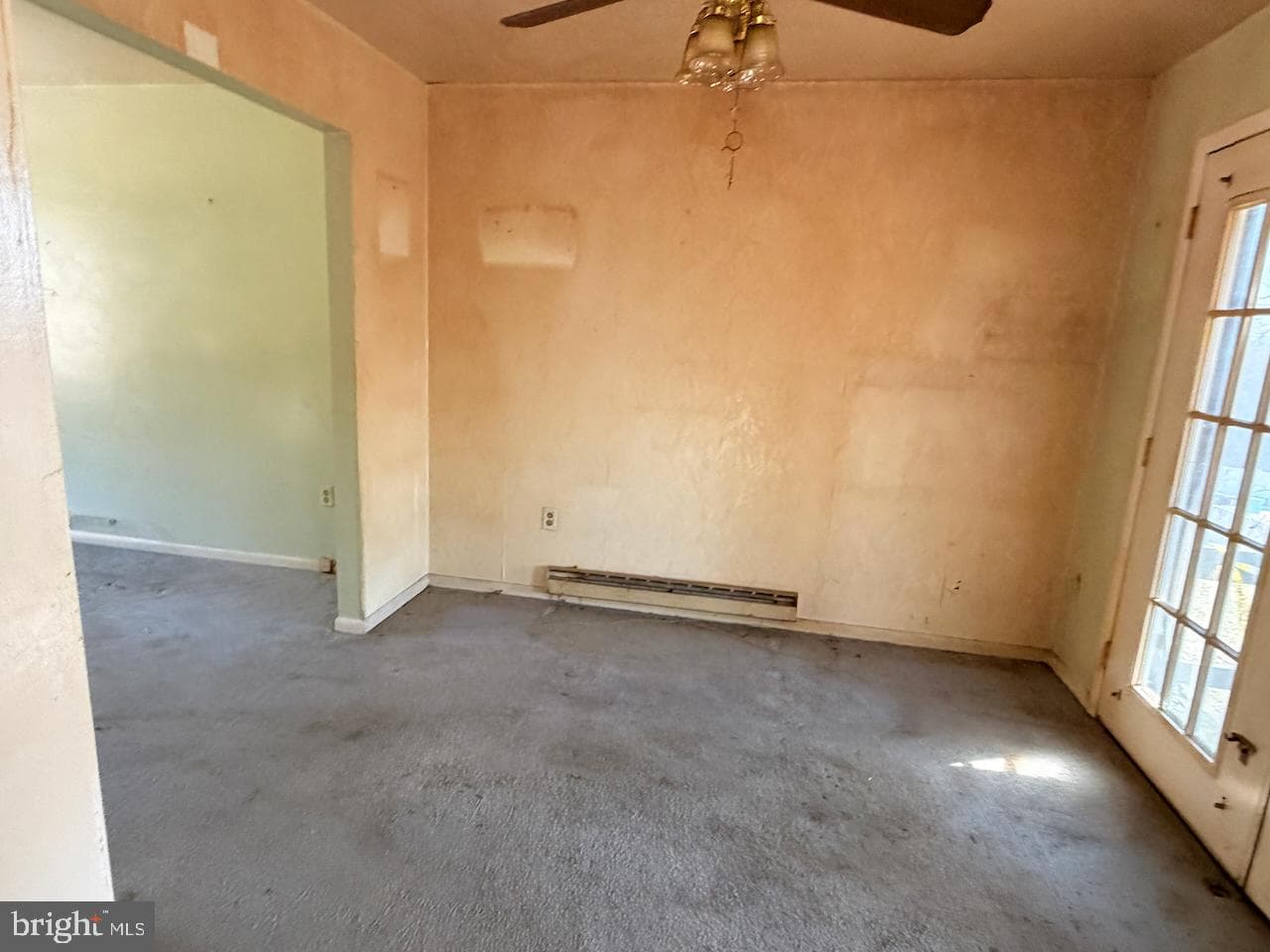 3804 Saint Lawrence Avenue photo 9