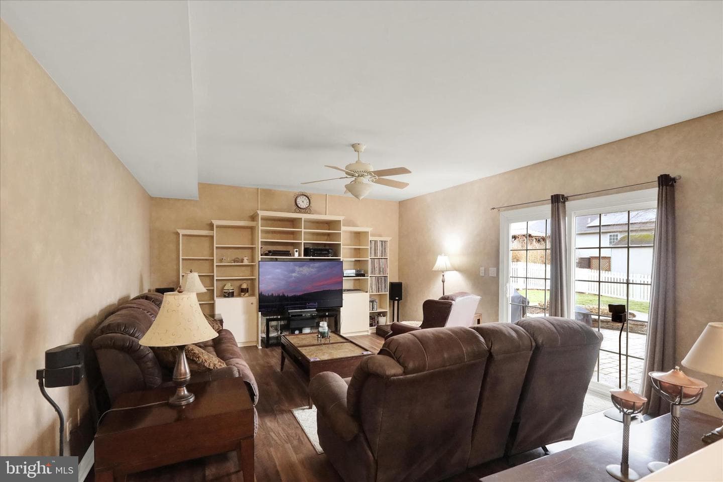 712 Pearl Street photo 14