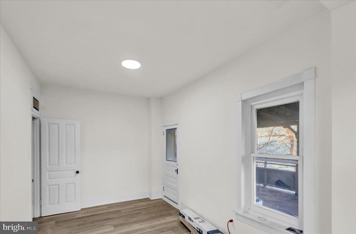131 Elm Street photo 18