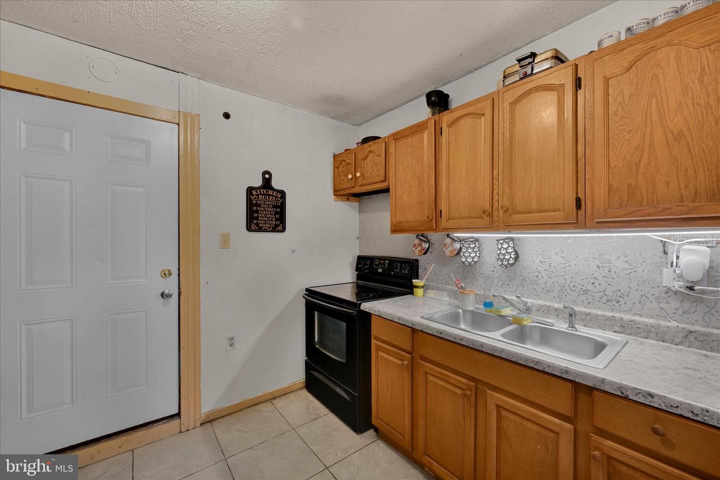 431 Cedar Street photo 8