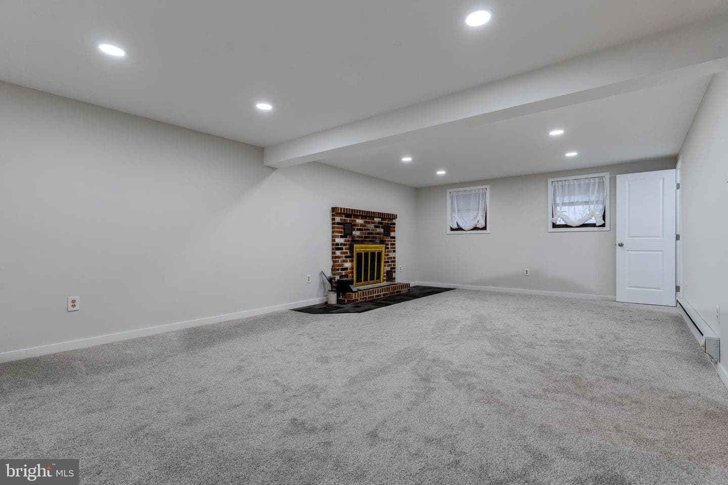 906 Berks Street photo 18