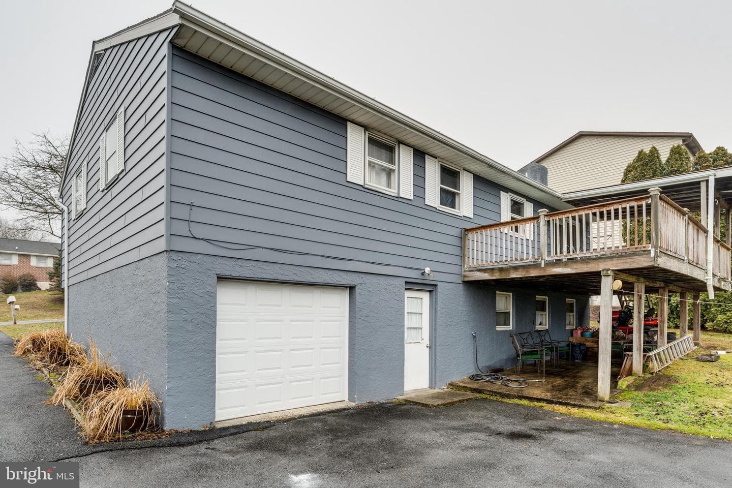 906 Berks Street photo 24