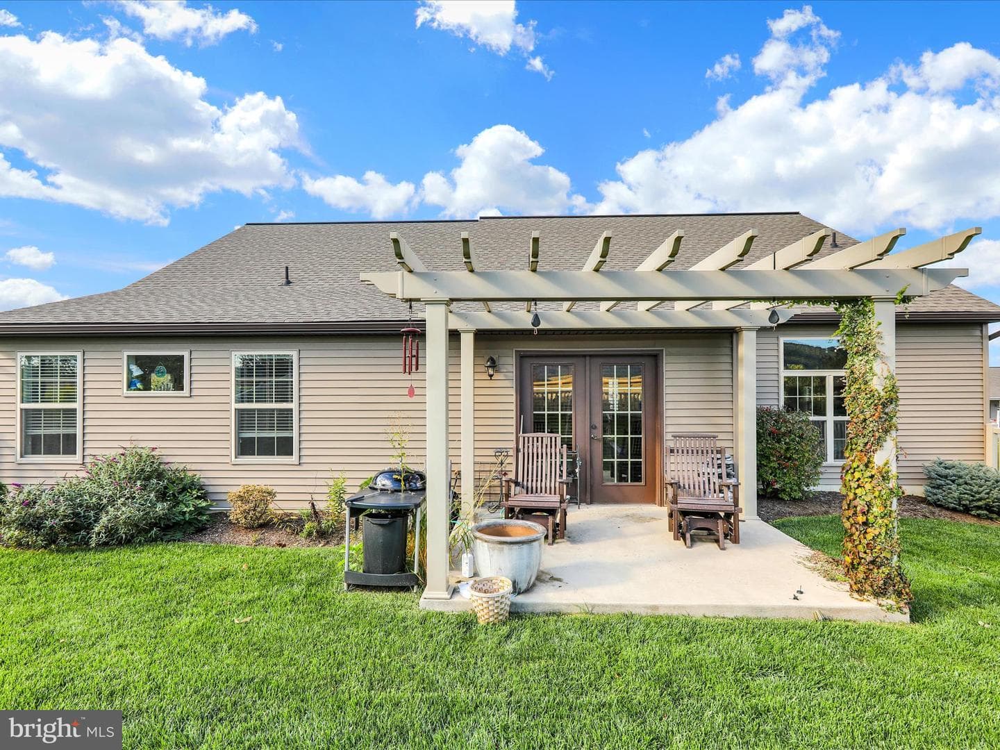 143 Rosebush Court photo 21