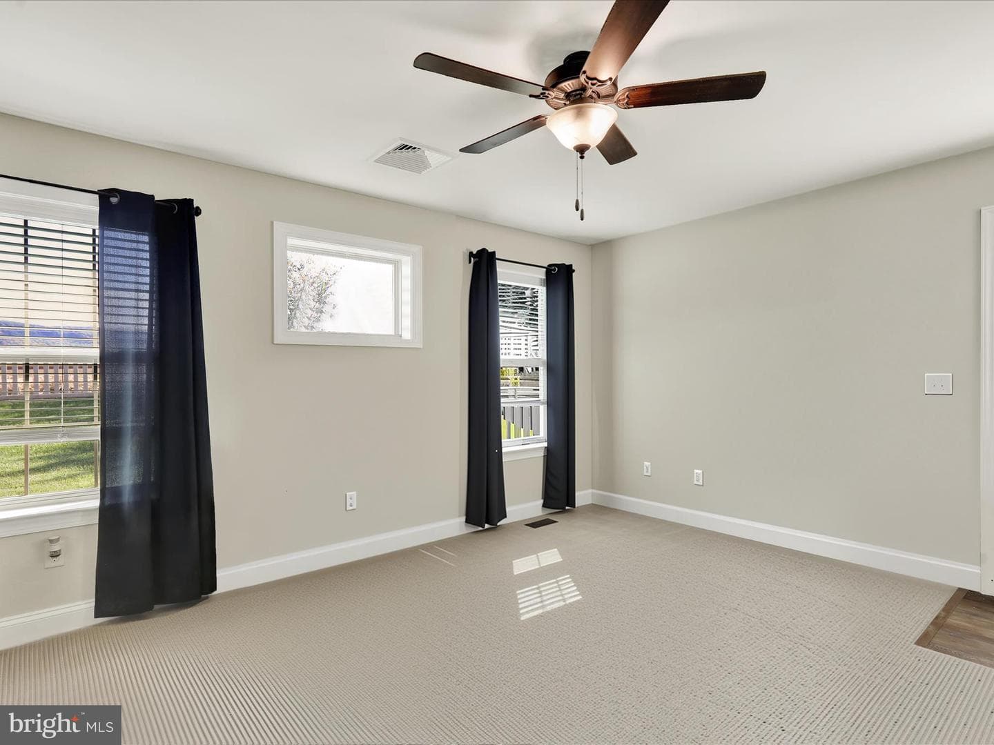 143 Rosebush Court photo 25