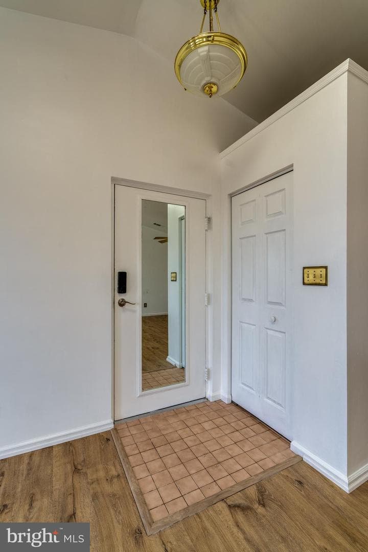 225 N 14th Street photo 4