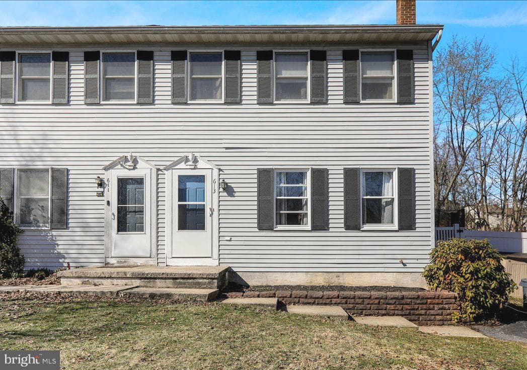 613 Leininger Avenue photo 2