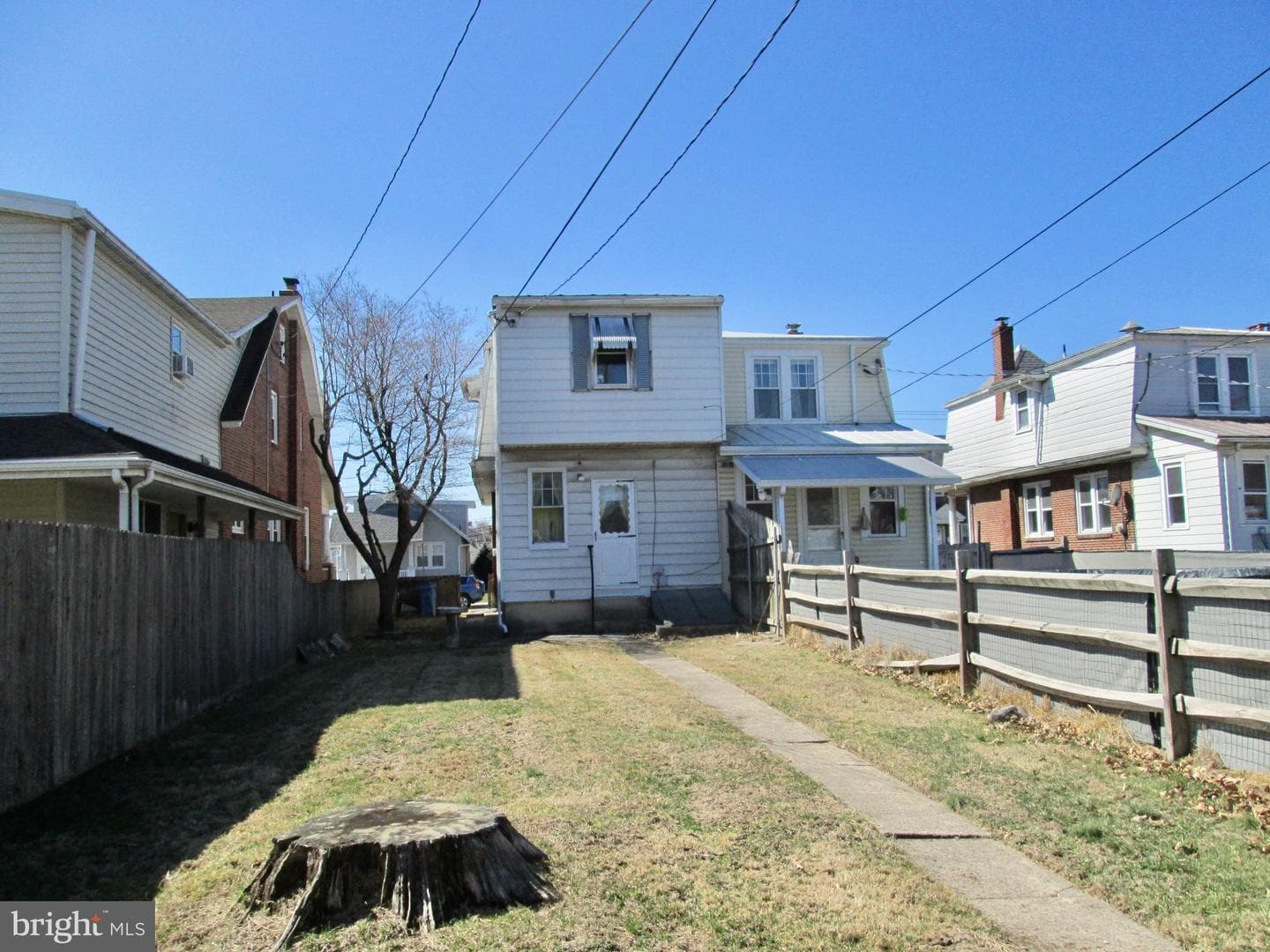 431 Raymond Street photo 43