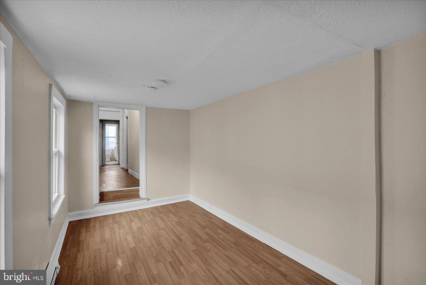 230 S 4th Street photo 17