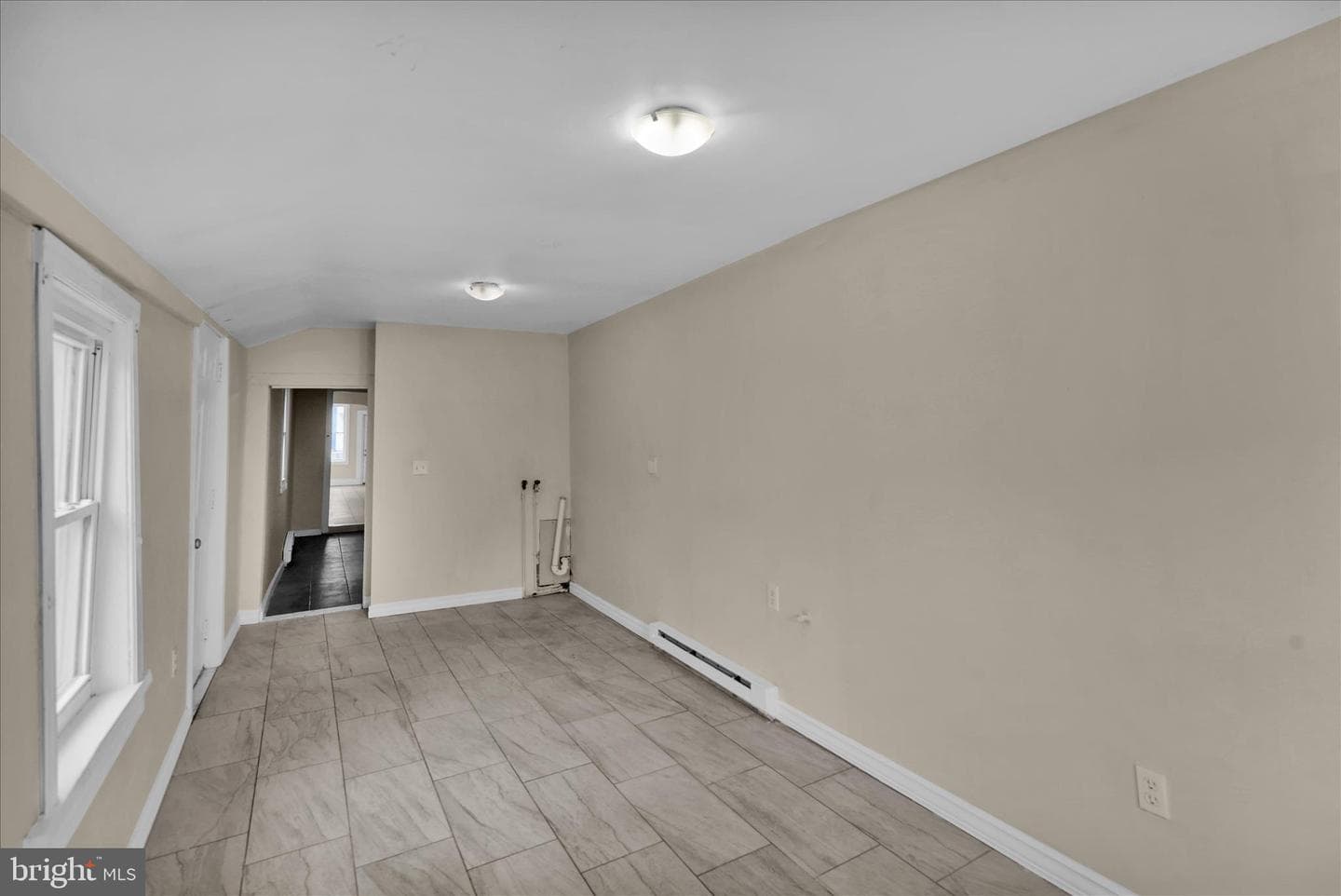 230 S 4th Street photo 8