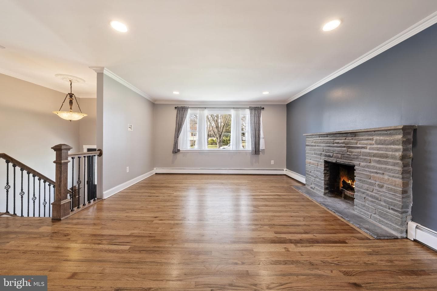 205 Hickory Lane photo 8