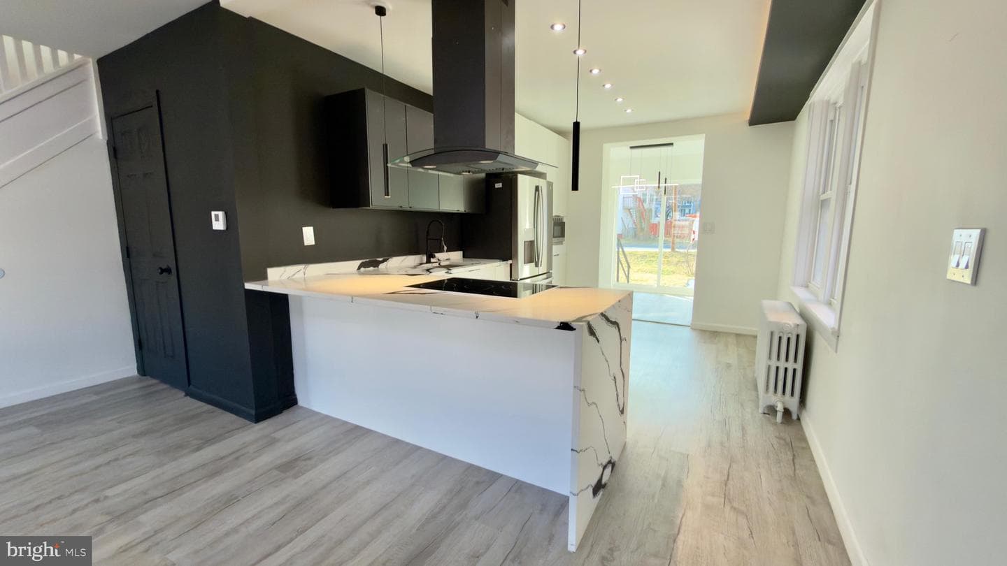 24 Marshall Avenue photo 14