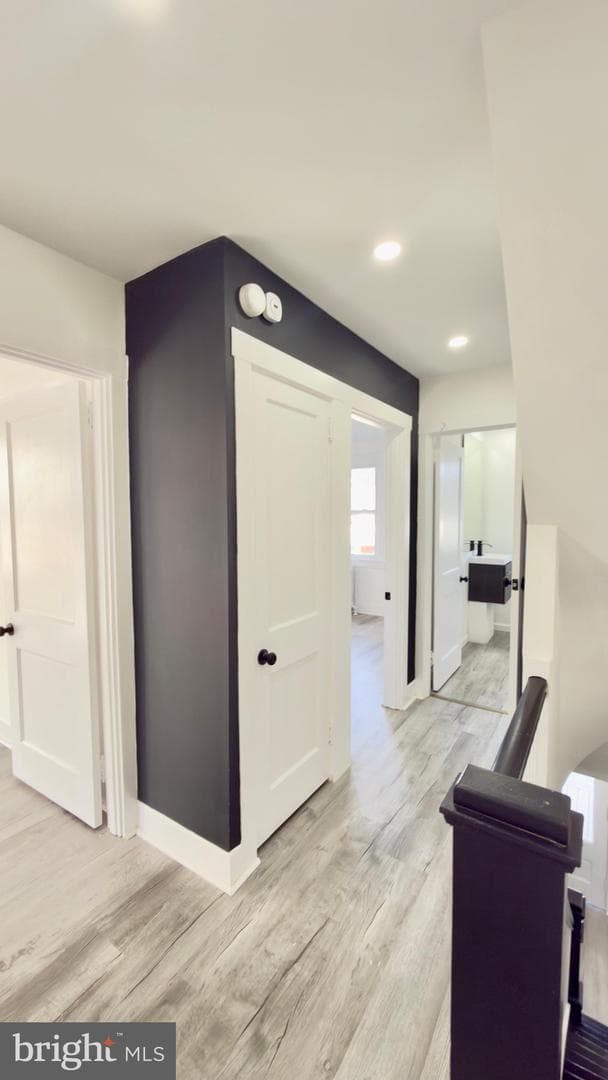 24 Marshall Avenue photo 28