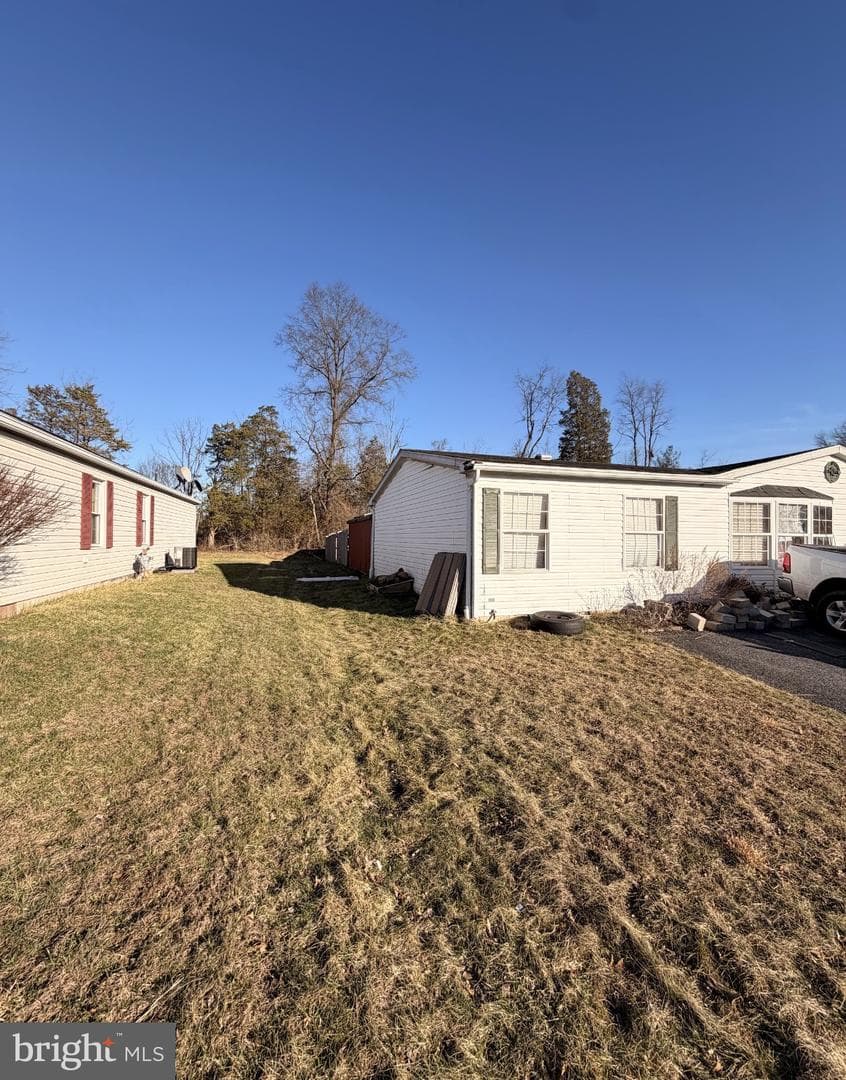 138 Heister Road photo 2