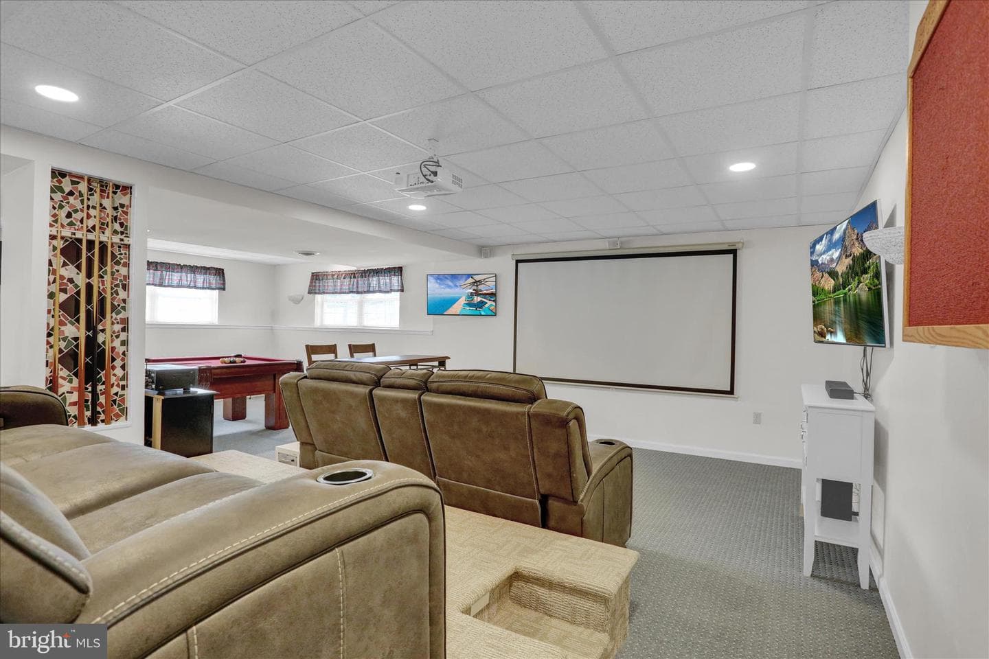 2403 John Henry Drive photo 37