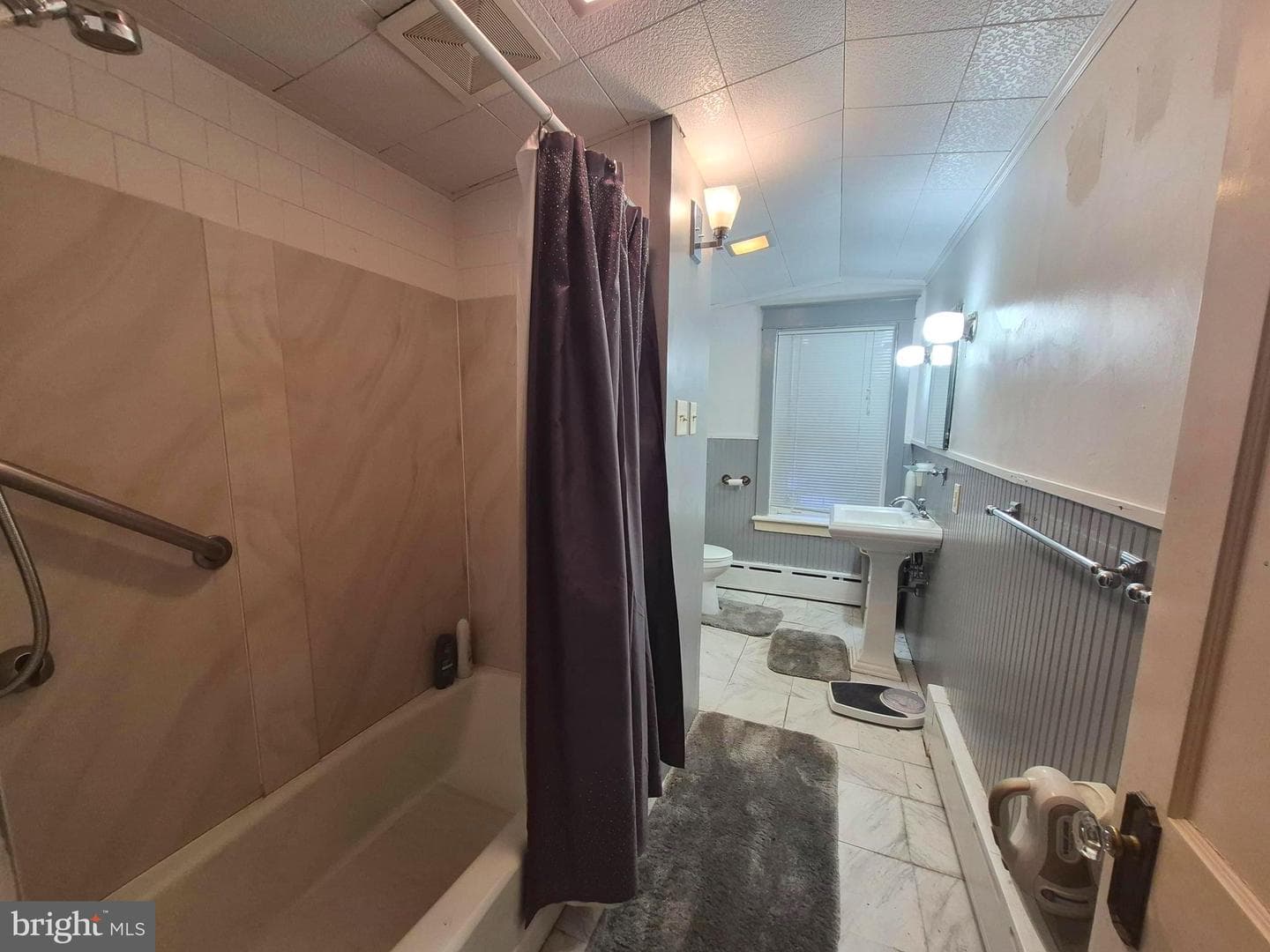 2446 Grandview Avenue photo 14