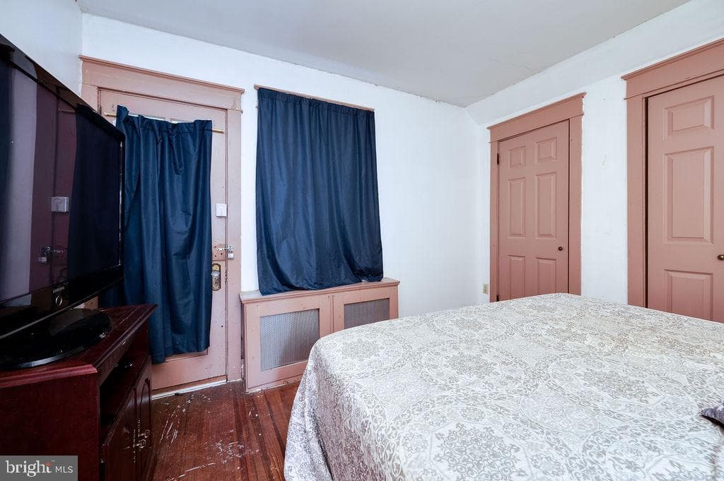2446 Grandview Avenue photo 26