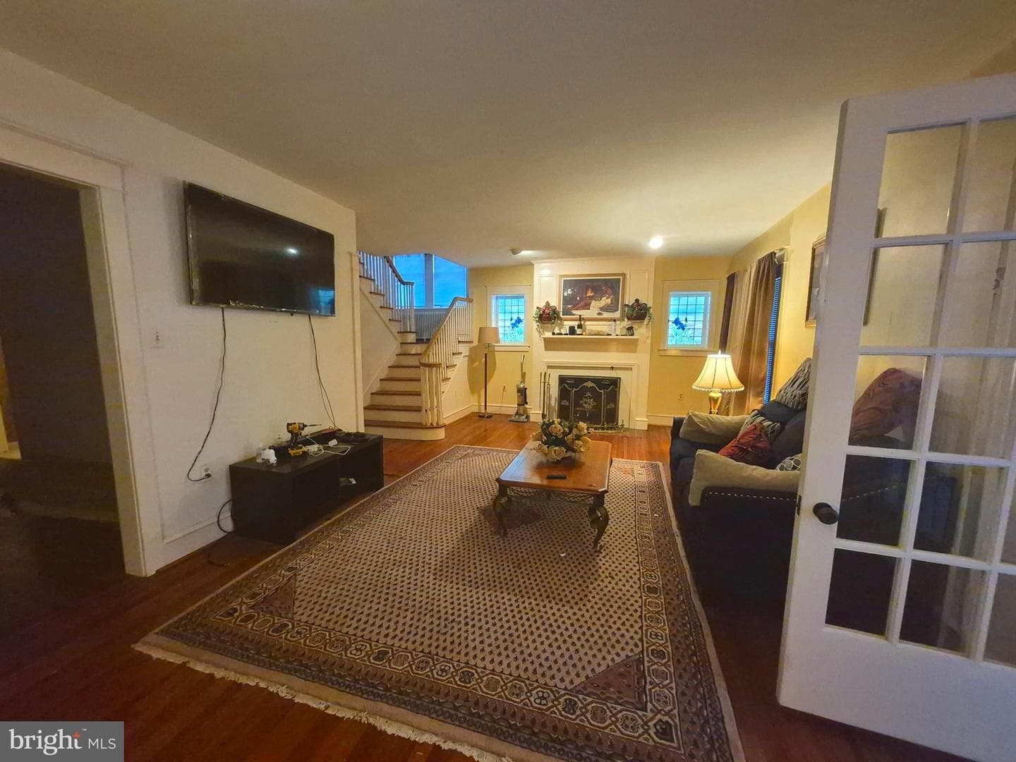 2446 Grandview Avenue photo 3