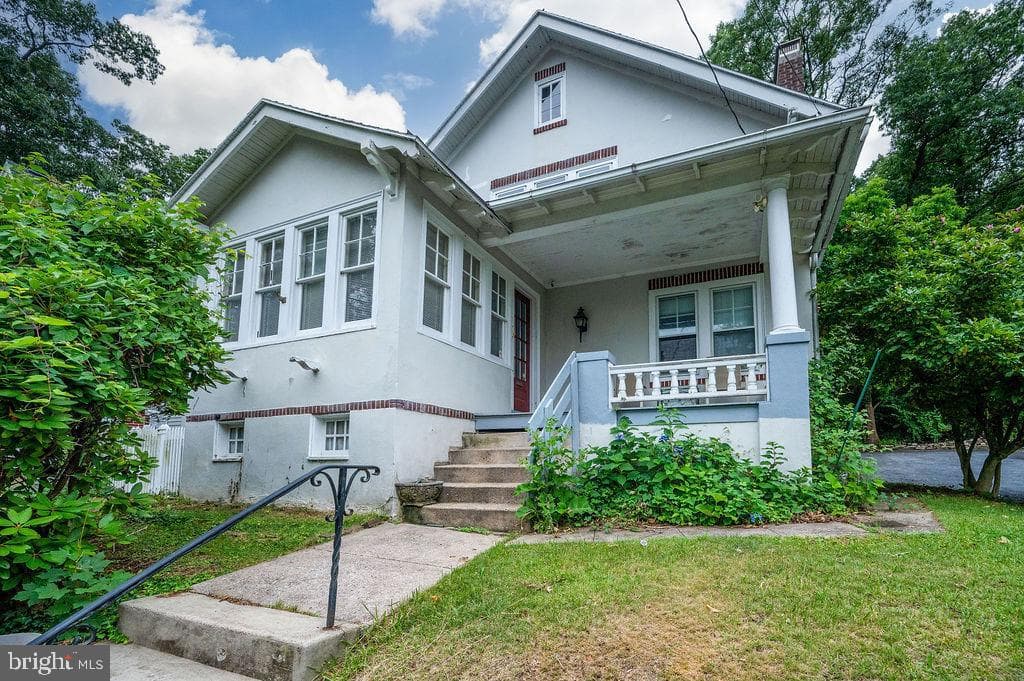 2446 Grandview Avenue photo 41