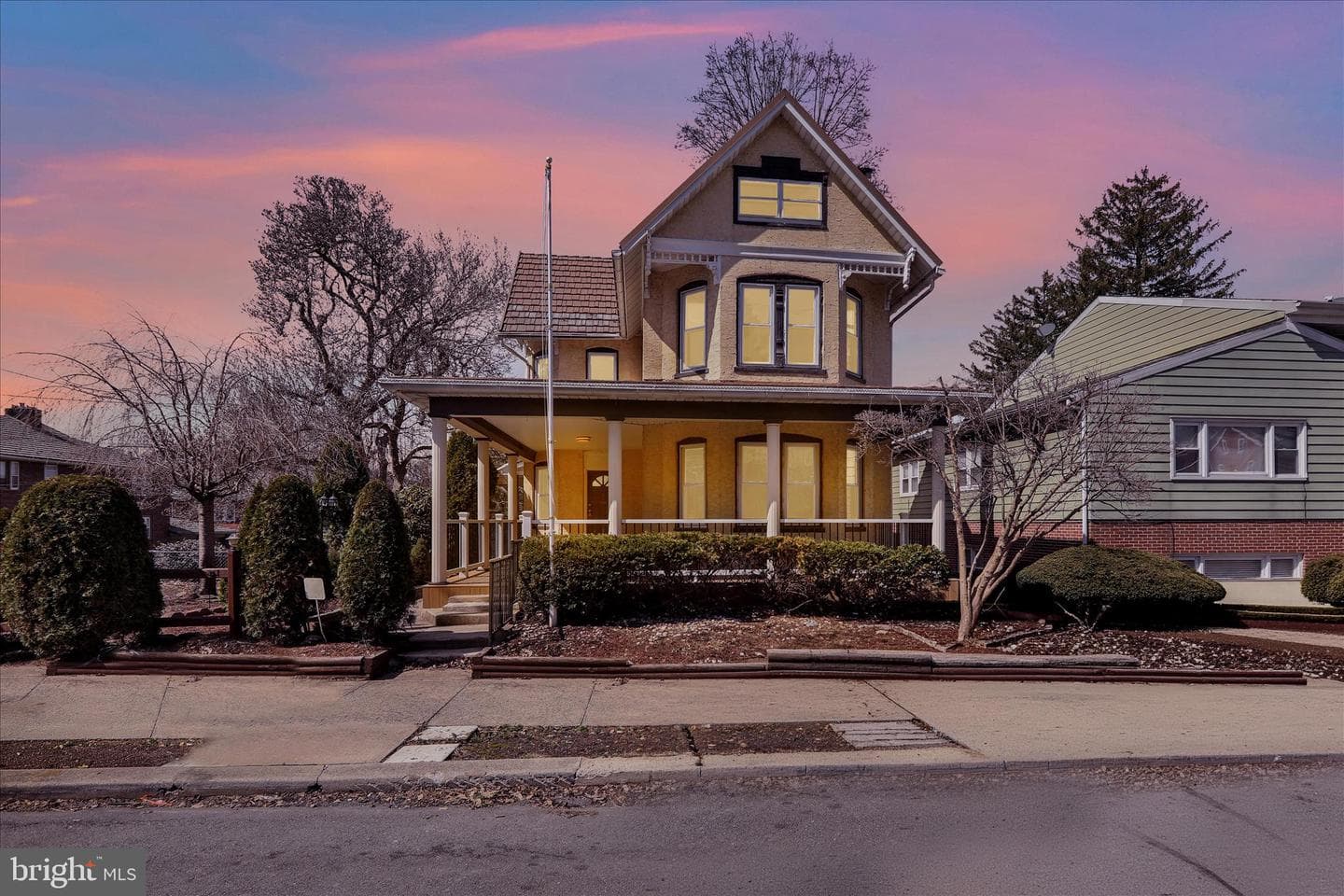 236 S Wyomissing Avenue photo 2
