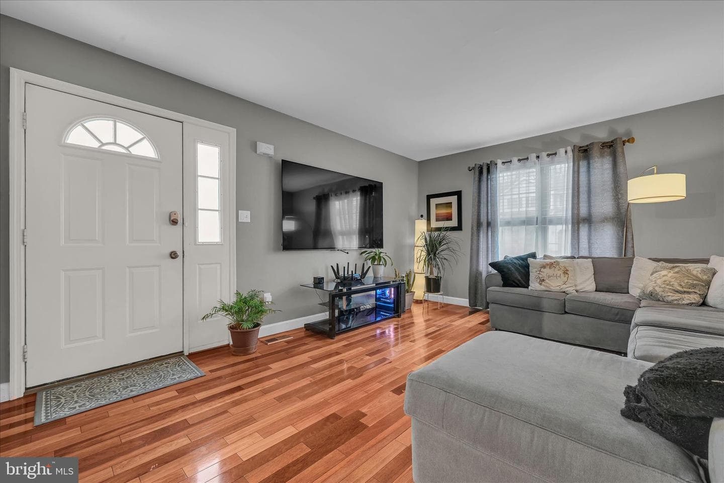 247 Bainbridge Circle photo 2