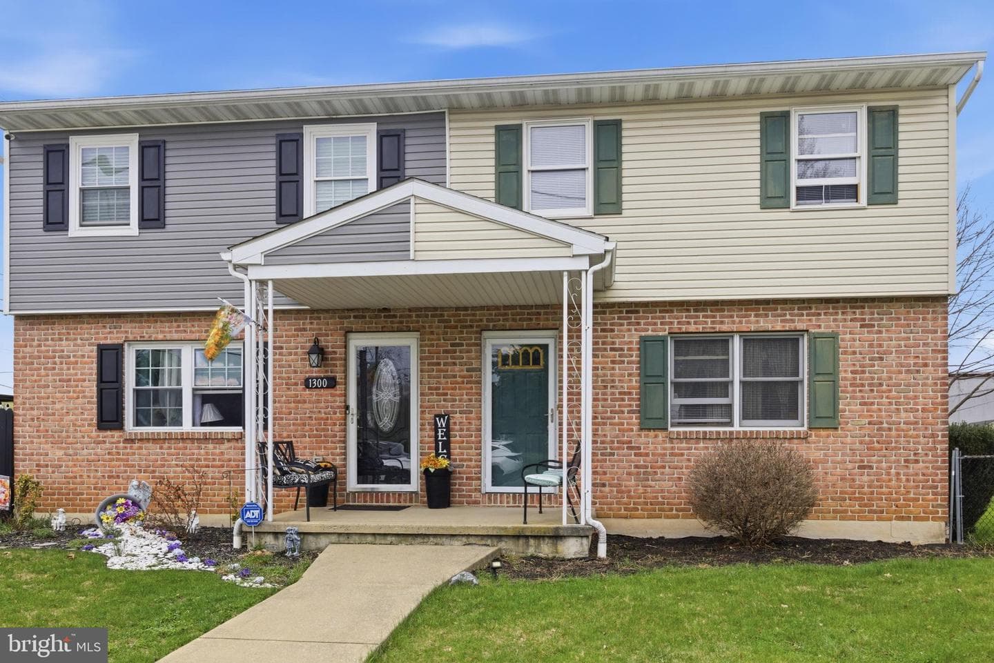 1302 Carbon Street photo 2
