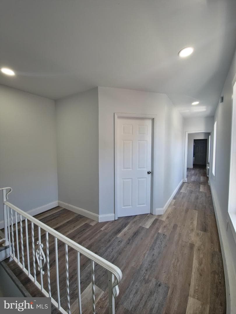 926 Greenwich Street photo 11