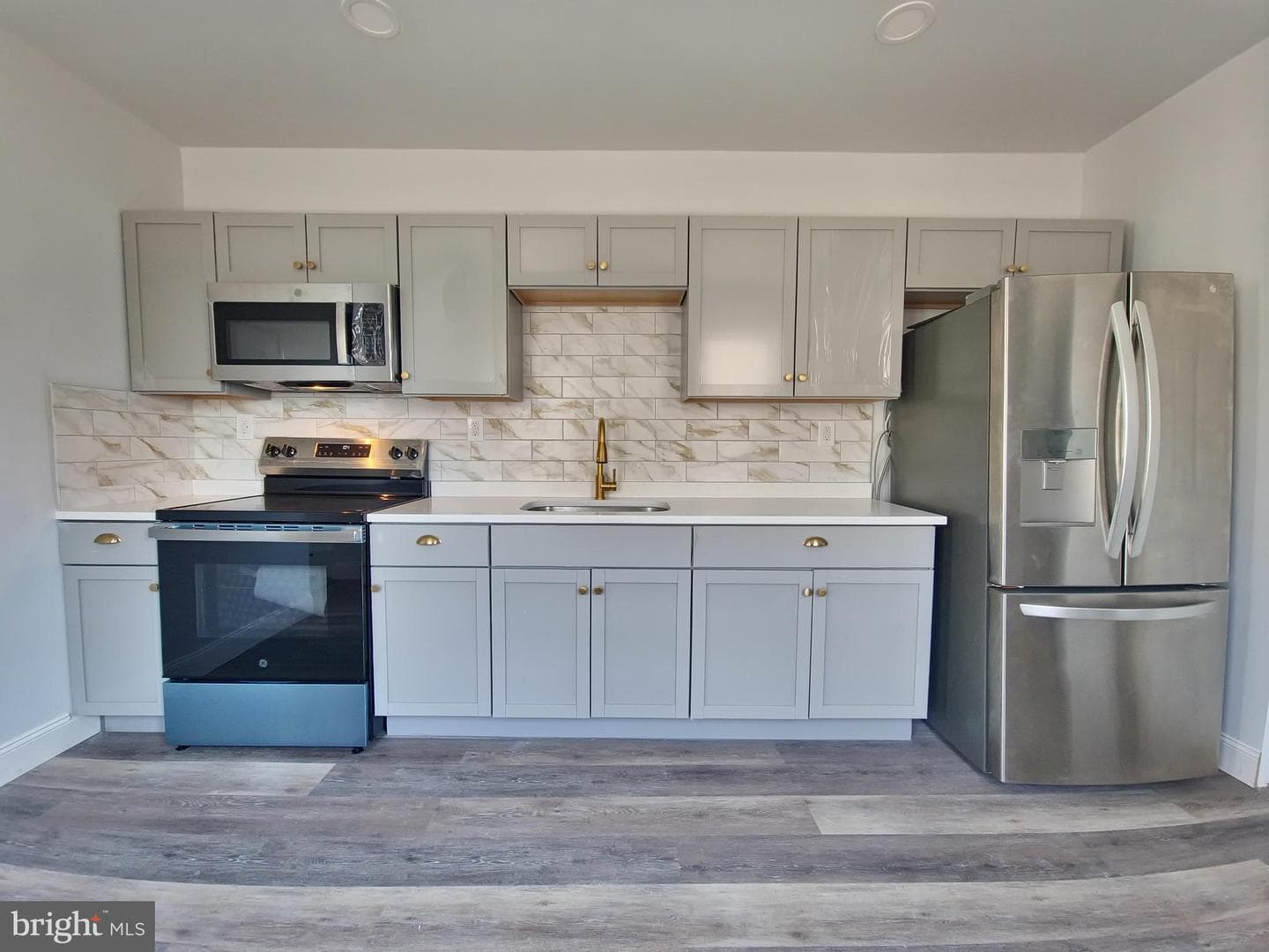 926 Greenwich Street photo 14