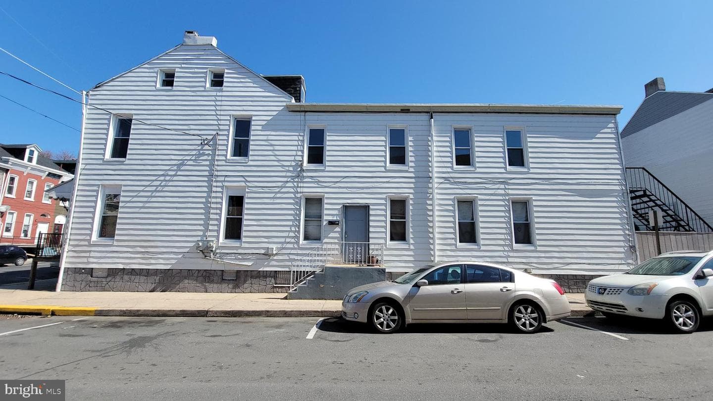 926 Greenwich Street photo 4